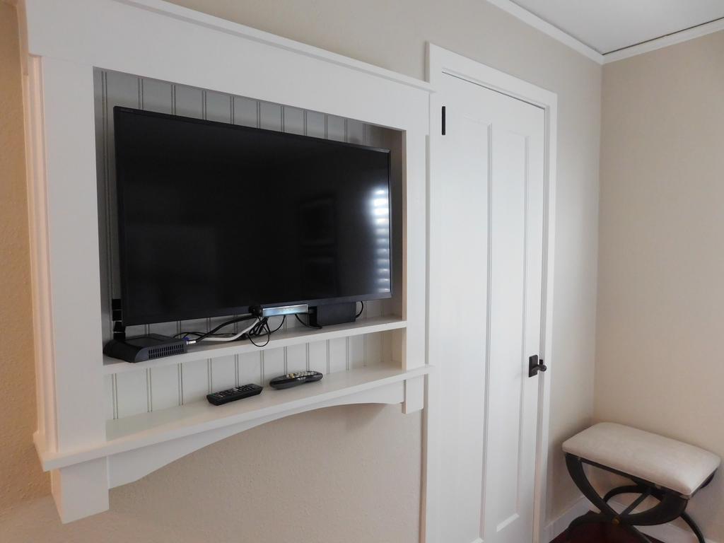 Lincoln Green Inn Carmel-by-the-Sea Экстерьер фото